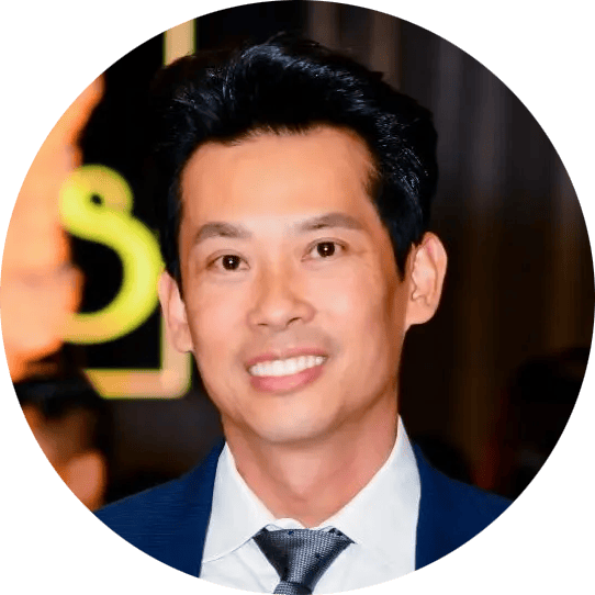 Lion Card business professional portrait, emphasizing credit card and financial services branding.